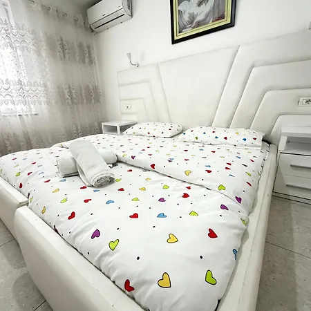 Romance شقة *