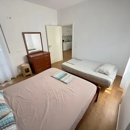 Romance Polisi i Vogel