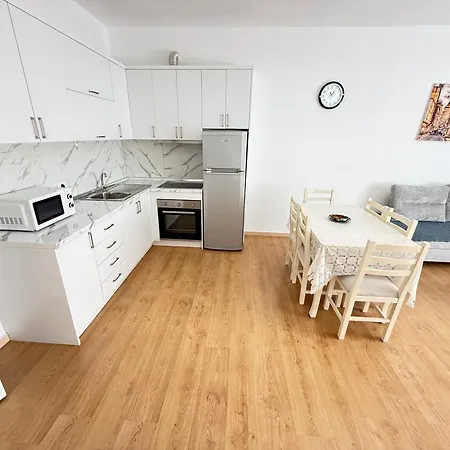 Romance Polisi i Vogel